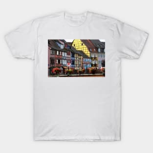 Colored houses in Colmar T-Shirt